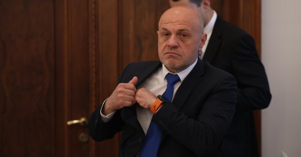 Томислав Дончев: Вход в евро - это не град или другая спонтанная катастрофа?