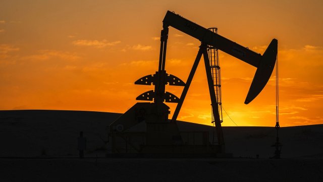 Сильный рубль ест положительные результаты для России от оценки нефти