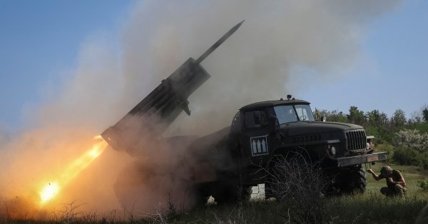 Жертвы войск в войне в Украине составляют почти 1,4 миллиона человек.