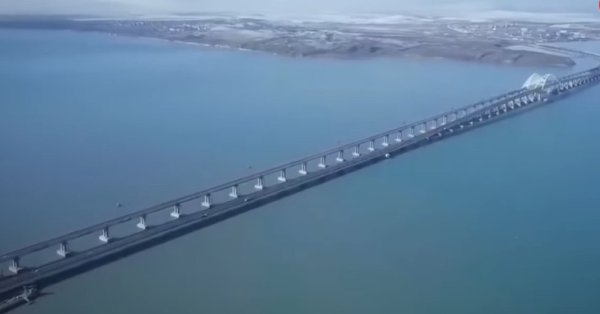 Киев: Мы ударили по Крыменному мосту с 1100 кг подводных взрывчатых веществ