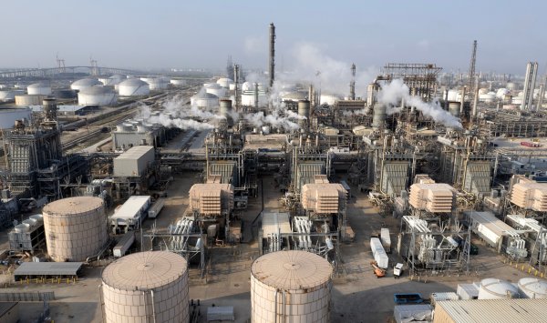 Нефть становится еще одной проблемой для мировой экономики, затронутой мифом