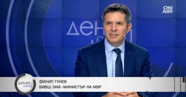 Бывший заместитель начальника министерства внутренних дел: нам предлагается сложная форма коррупции