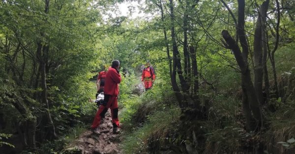 Молодежь пострадала от семи озер Рила
