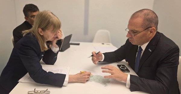 Болгария построит еще два границы с индейкой