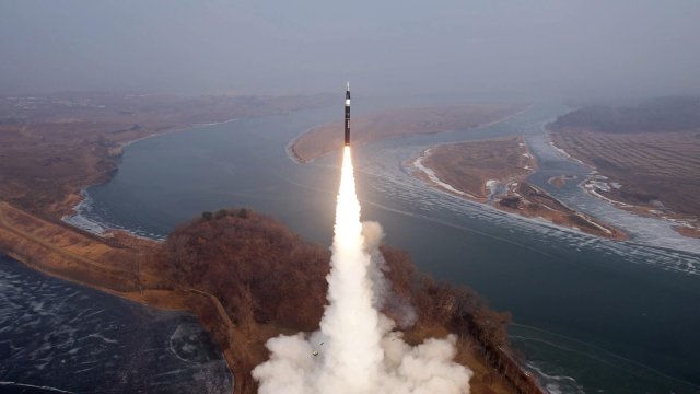 Россия и США имеют 90% ядерных боеголовок, ядерный арсенал Китая растет самые быстрые