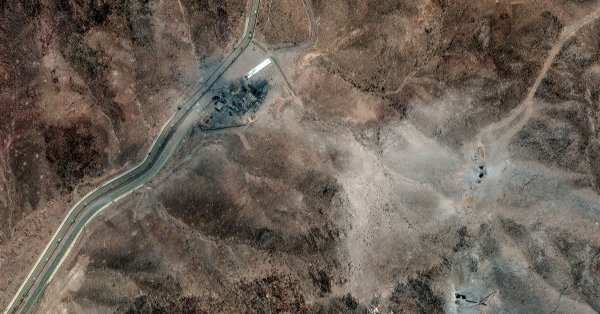 Британия, Франция и Германия: Иран пришло время сесть на стол переговоров