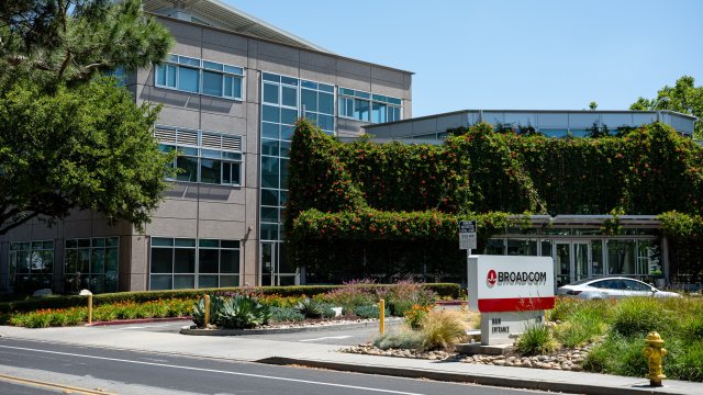Broadcom не смогли удовлетворить высокие ожидания с его прогнозом