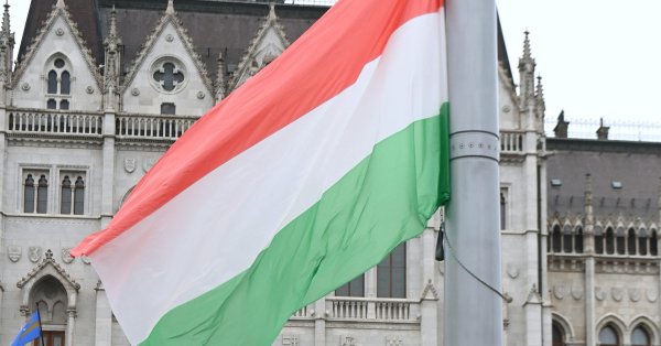 США отменили санкции, блокирующие строительство венгерского АЭС "Paksh 2"
