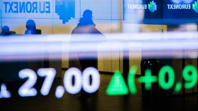 Веловивание европейских обменов, евро был на самом высоком уровне с 2021 года.