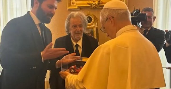 Аль Пачино - первый актер, которого папа принял