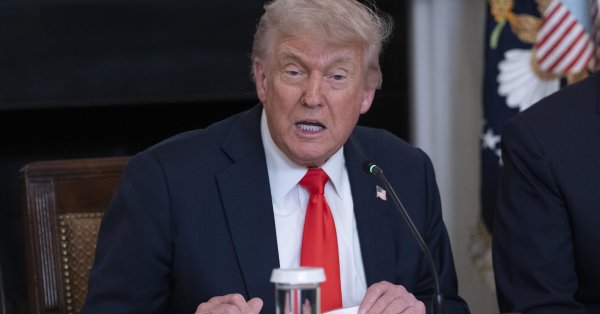 Трамп: Возможно, что Украина и Россия остались сражаться в течение некоторого времени