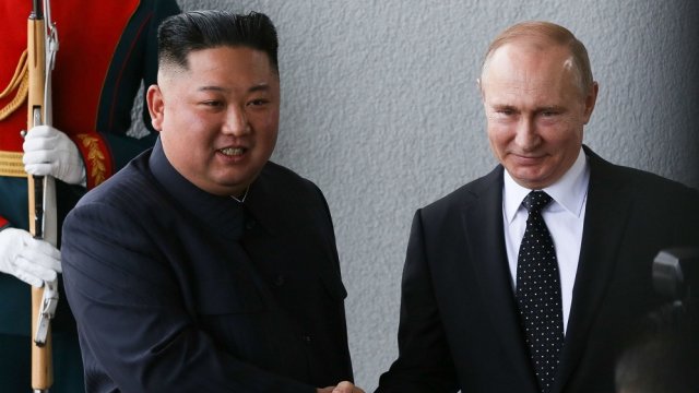 Россия помогает Северной Корее сделать свои баллистические ракеты более эффективными