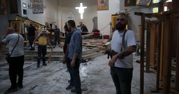 Маленькая известная джихадистская группа взяла на себя ответственность за церковную атаку в Дамаске