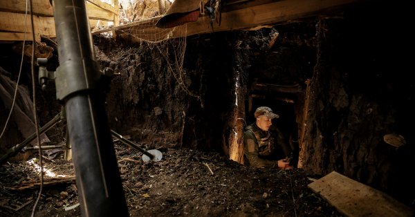 Русские охотятся на гражданских лиц с дешевыми беспилотниками в военных, оторванных «сафари»