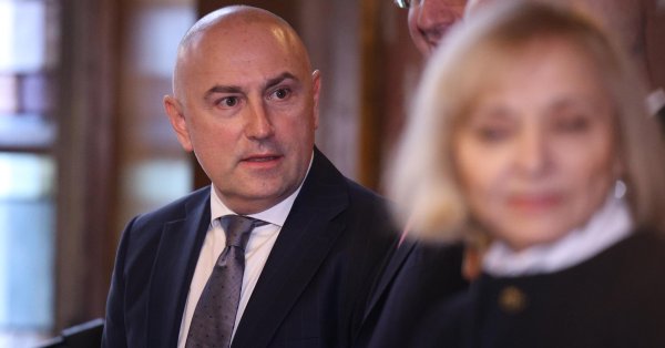 Любомир Каримански: Евро - это не панацея, а инструмент