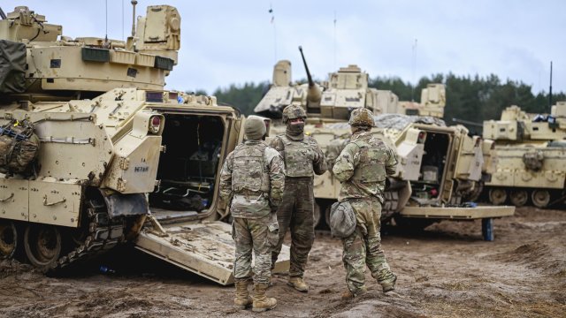 Европа беспокоится о загрузке США из региона до саммита НАТО