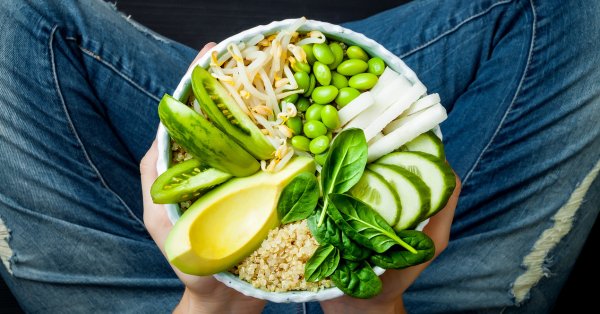 Лучшие продукты для детоксикации перед летними каникулами