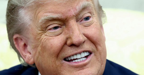 Отношения между Трампом и Эпштейном? Они соревновались, кто сначала спал бы с принцессой Дианой Видео