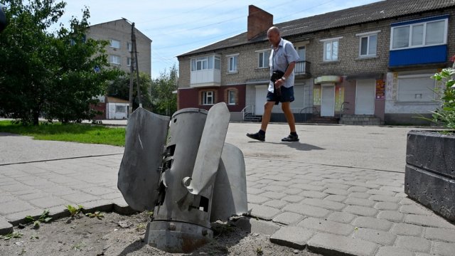 Россия обновляется Искандер, Украина начинает производство своей баллистической ракеты*