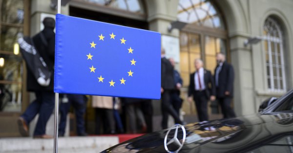 Евро трудно получить популярность в Чешской Республике