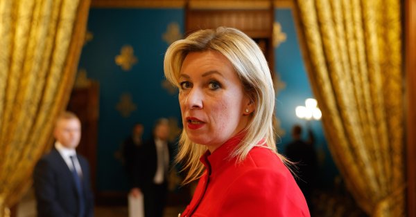 Захарова: Россия готова передать в Украину тела 6000 убитых