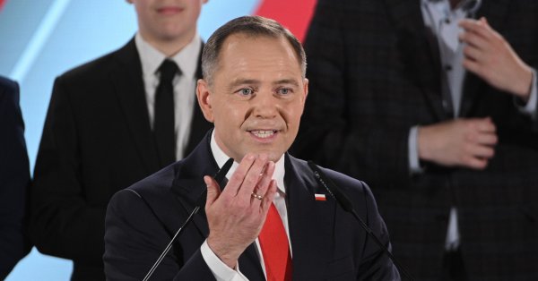 Националистическая Кэрол Наронки побеждает президентские выборы в Польше