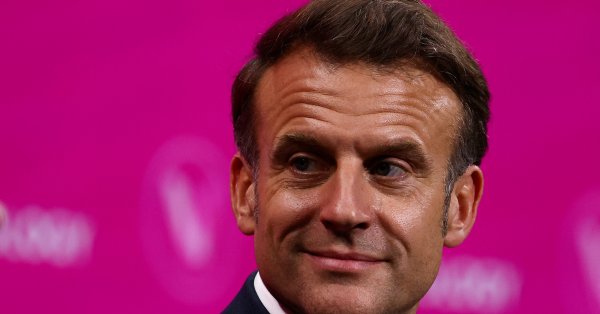 Макрон: Израиль имеет право защищаться