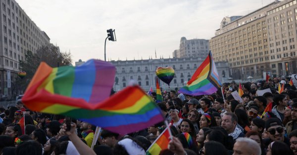 Рейтинг Стамбула запретил запланированную гордость сегодня