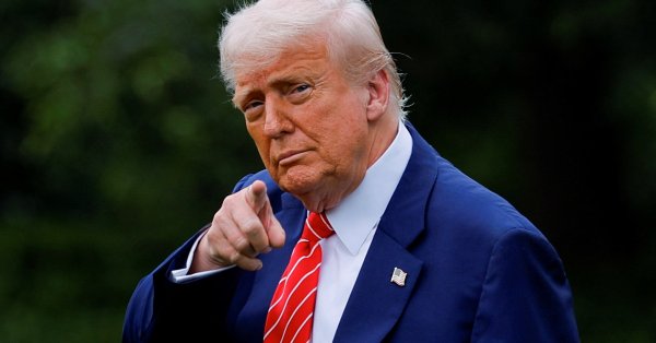 Трамп угрожал: если Иран нападет на нас, мы ответим беспрецедентной силой