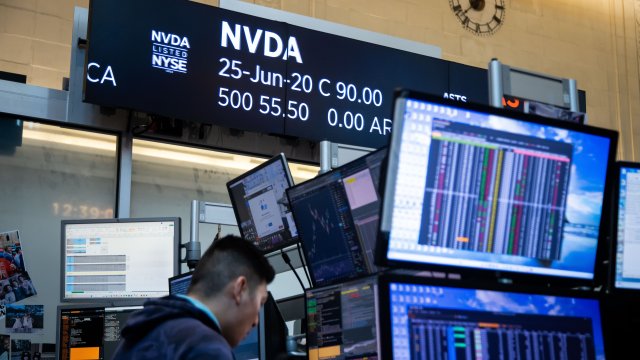Внутренние лица NVIDIA продали акции более 1 миллиарда долларов в год