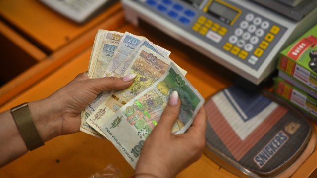 BDB продается по более высокой цене активов с сигаретной фабрики в Благоеграде.