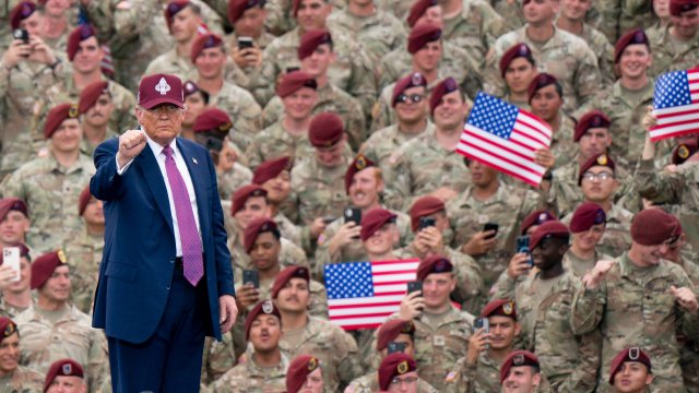 Трамп: У нас есть сделка с Китаем, США получат поставки редакторов металлов