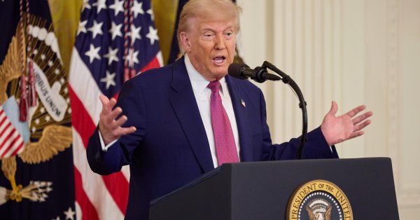 США сняли некоторые из его сотрудников с Ближнего Востока на фоне растущей напряженности с Ираном