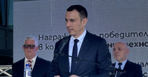 Столичный муниципалитет не согласился построить палаточный лагерь в центре