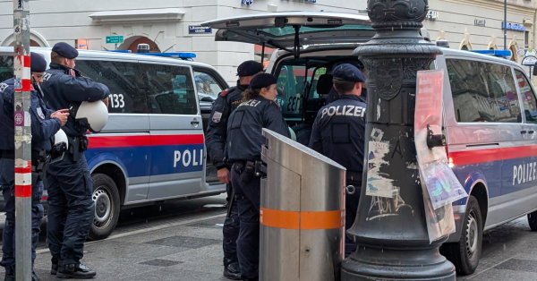 Девять упали жертвами стрельбы в Гразе, появились кадры атаки