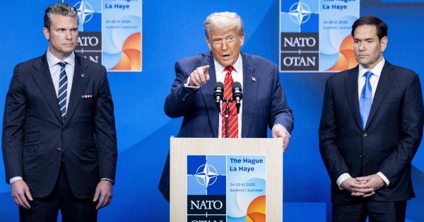 Трамп после встречи с Зеленски: США и Украина проходят трудные времена