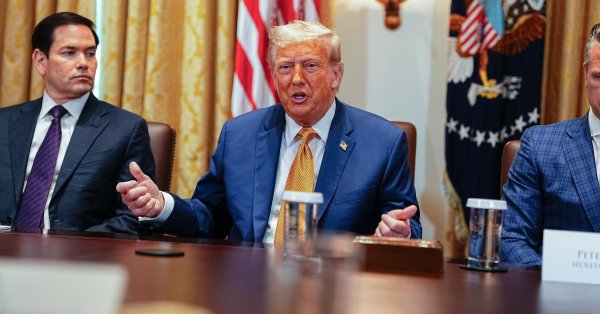 Секретные номинации и сложный отбор: как Трамп стал нобелевским кандидатом на мир