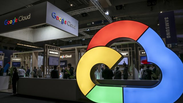 Начало компаний стремятся получить прибыль от аварии поиска в Google