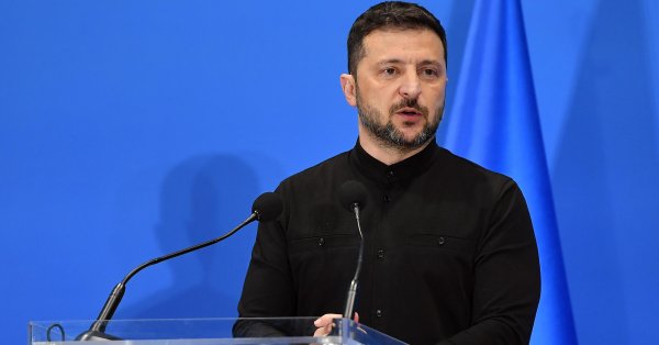 Zelenski объявил, что снабжение оружия из Соединенных Штатов было возобновлено