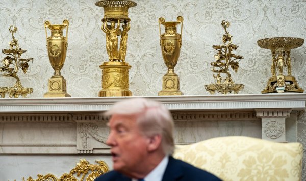 Напыщенный стиль Трампа может быть китчи, но не называйте его "Rococo"