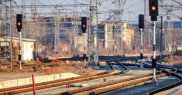 Инцидент с авариями на железной дороге погиб 14 -летний ребенок