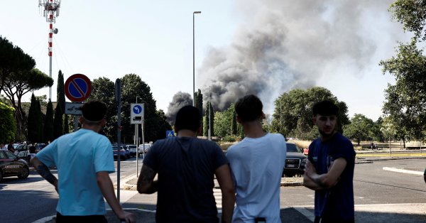 Более 20 жертв взрыва на заправке в Риме