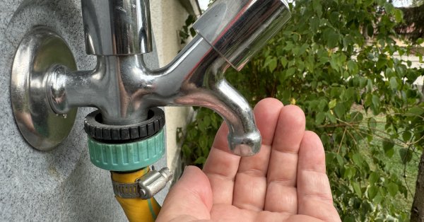 Devin Water продает, без воды: протест закрыл главную дорогу к Смолиан и Кричиму