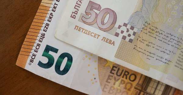 Еврогруппа обсуждает обменный курс BGN на евро