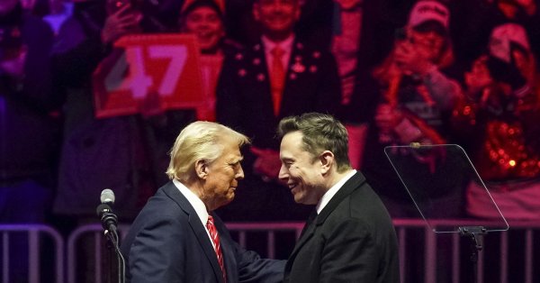 Трамп вряд ли будет «разделен» от Musk: SpaceX слишком важен для НАСА
