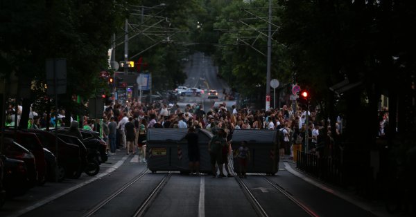 253 протеста и блокады были в Сербии только в пятницу