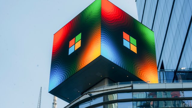 Microsoft предупредила бизнес и правительства атаки против своего серверного программного обеспечения