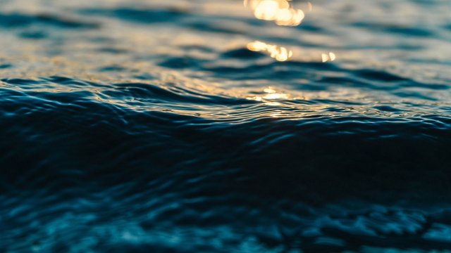 Эксперт: 300 миллионов человек по всему миру полагаются на опреснение морской воды для питья