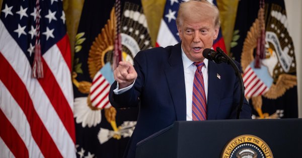 Трамп: Когда я слышу об этой группе БРИКС, я ударил их здоровым