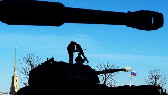 Российская армия снова включила танки в некоторых направлениях фронта в Украине